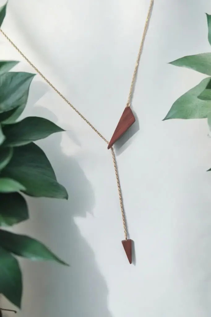 Pendentif 2 triangles coulissant