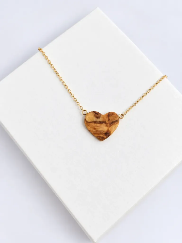 Pendentif coeur en Olivier