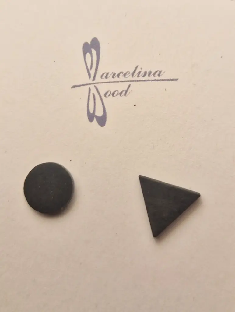 Puces duo rond-triangle en ébène